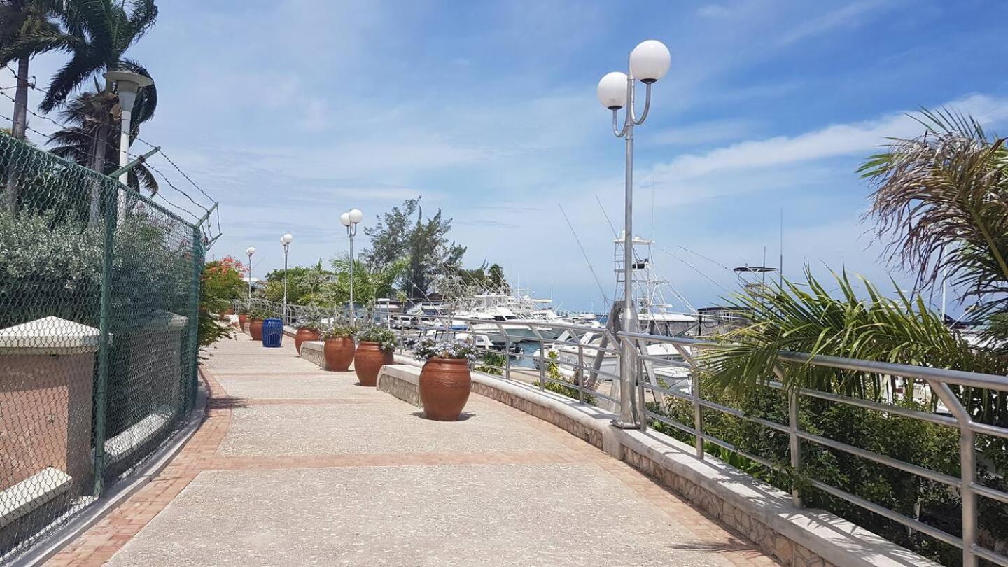 Fisherman'S Point Beach-Front Condomania Ocho Rios Zewnętrze zdjęcie